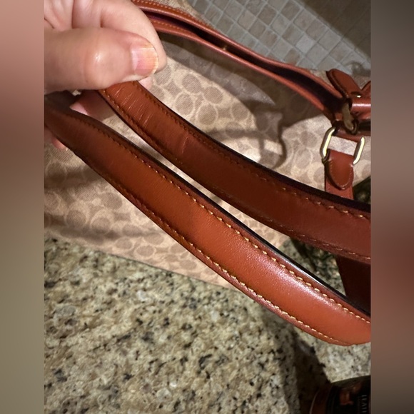 Coach Day Tan Rust Signature Canvas Day Tote “ No Pouch” - Picture 4 of 13